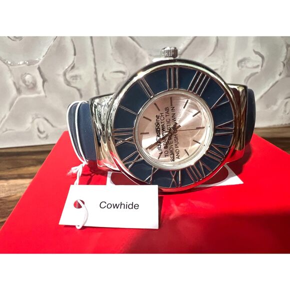 Liz Claiborne New York Cowhide Band Watch New - Picture 2 of 4